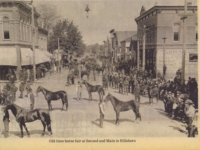 Image of main street horse auction