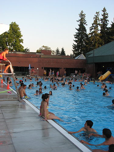 Life Guarding Outdoor Pool_cropped