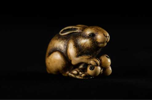 An ivory sculpture of a rabbit