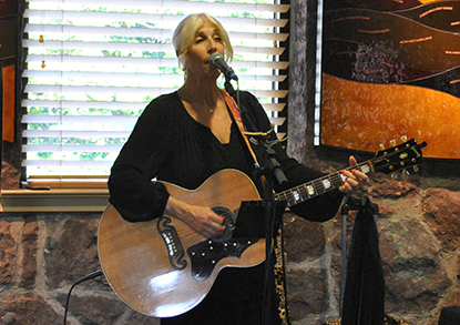 Gayle Ritt performing during Hillsboro Art Walk