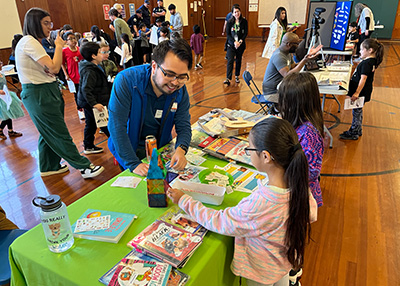 Salomon Hernandez at school outreach event